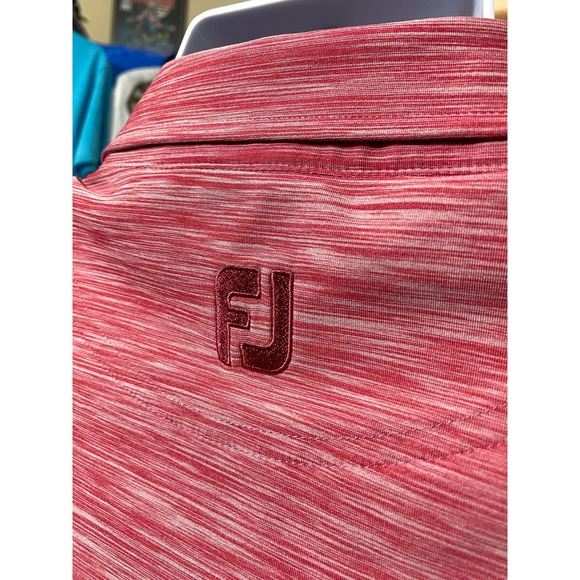 Footjoy Golf polo Red size Medium with Golf Crest - Picture 10 of 13